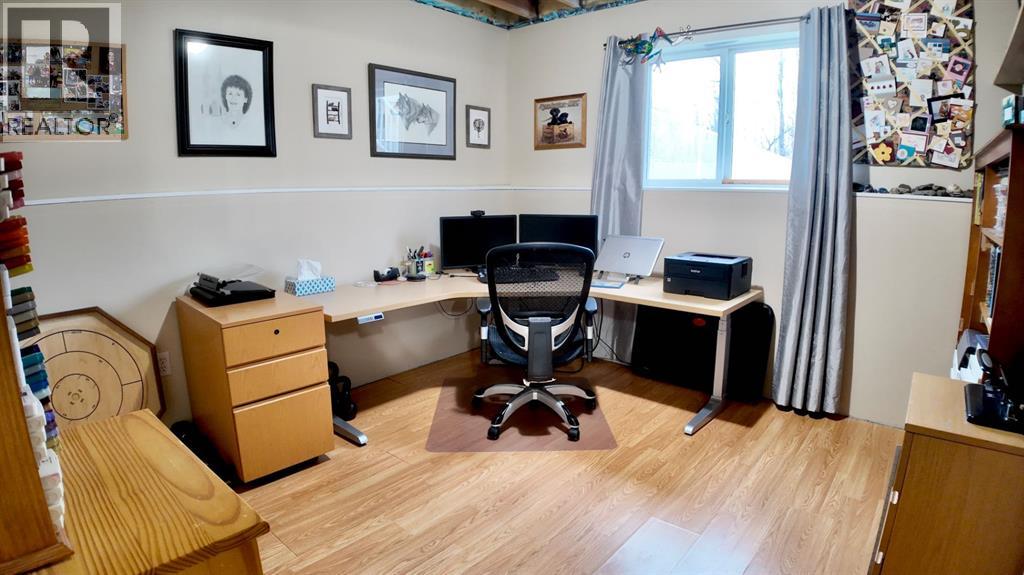 808 10 Street, Fox Creek — photo 23