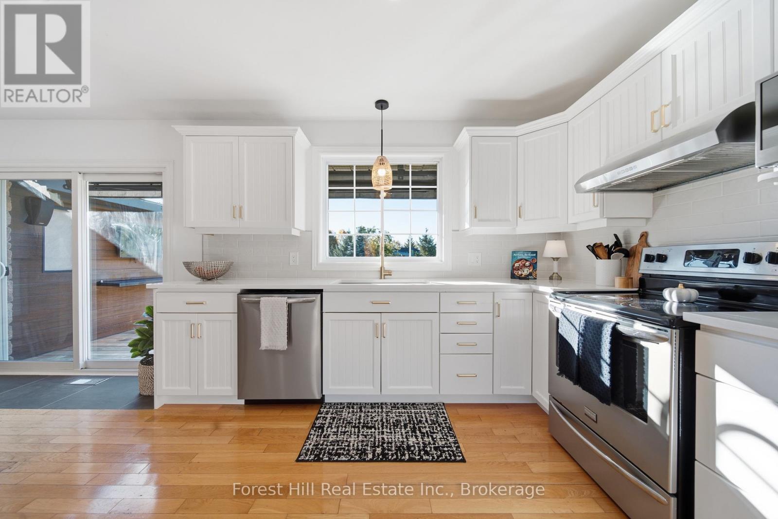 31 MCKEAN Boulevard, Clearview photo 14