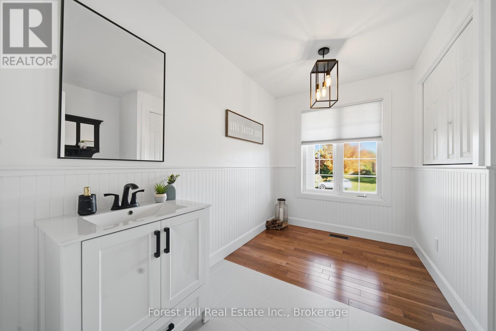 31 MCKEAN Boulevard, Clearview photo 19
