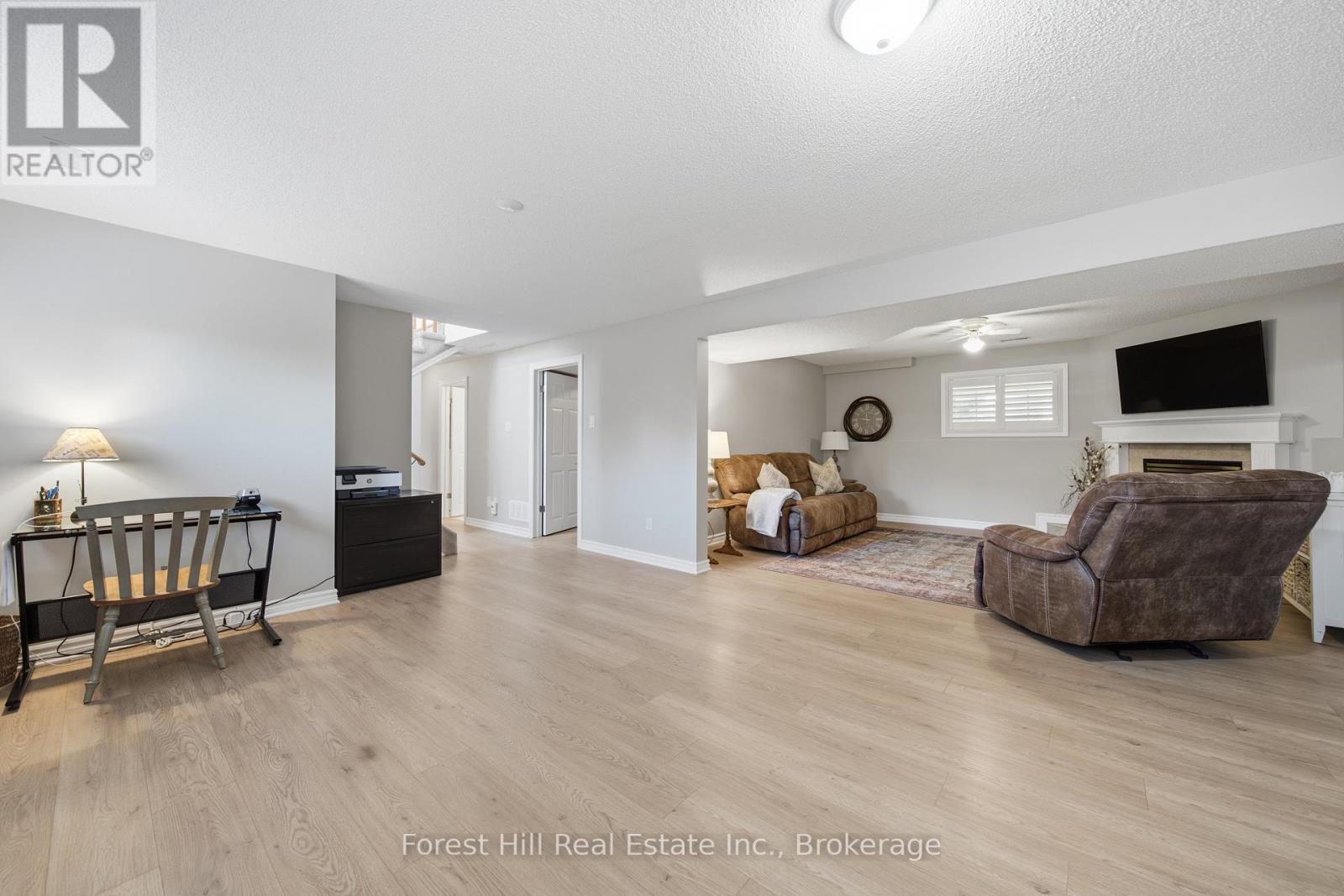 31 MCKEAN Boulevard, Clearview photo 27