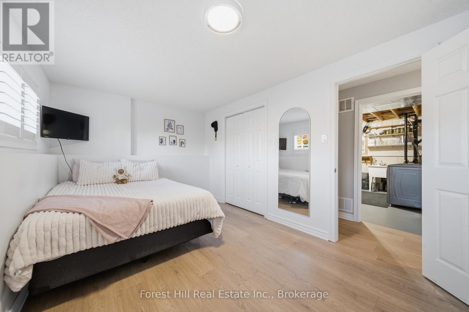 31 MCKEAN Boulevard, Clearview photo 32