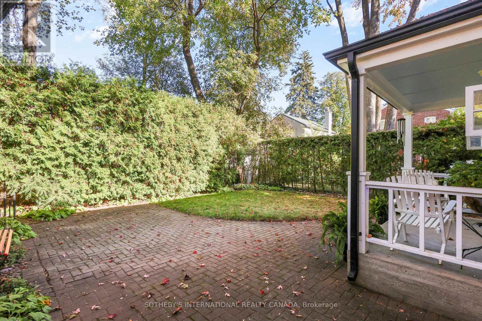 40 Teddington Pk Avenue, Toronto, ON photo 11