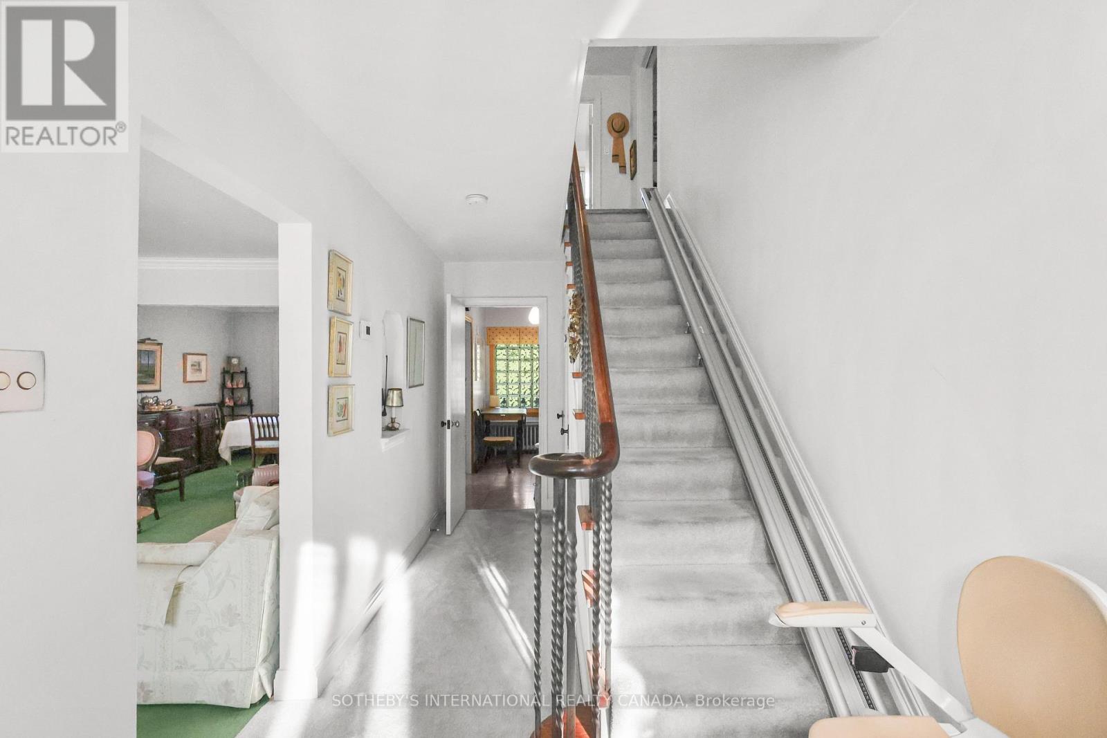 40 Teddington Pk Avenue, Toronto, ON photo 15