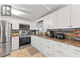 22 George Street, Strathroy Caradoc, ON N7G1A6 Photo 10