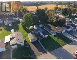 22 George Street, Strathroy Caradoc, ON N7G1A6 Photo 42