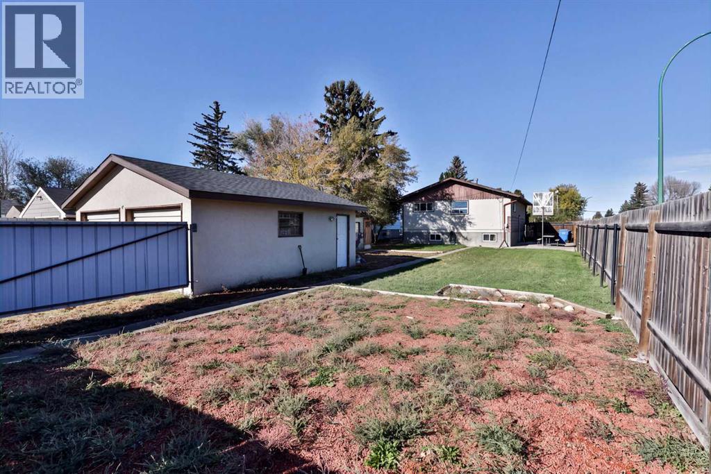 1256 10 Avenue N, photo 24 of 29