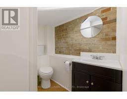 10 Woodgreen Place, Toronto, ON M4M2J2 Photo 29