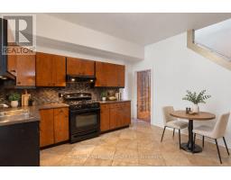 10 Woodgreen Place, Toronto, ON M4M2J2 Photo 7
