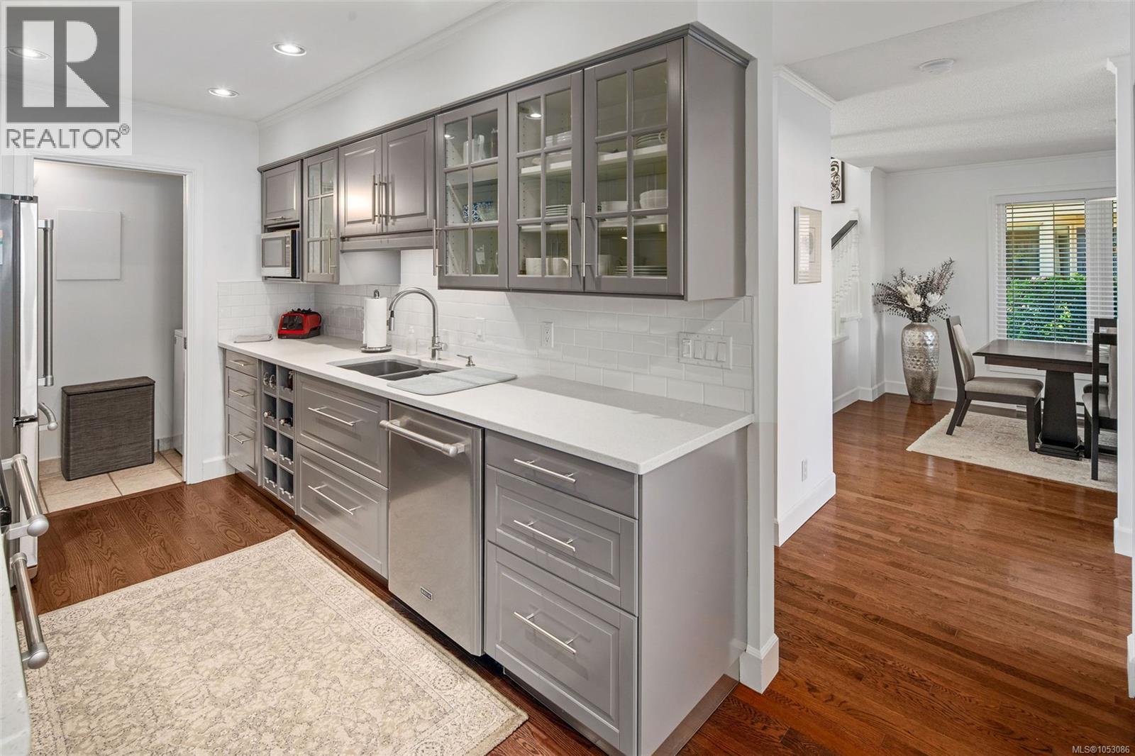 90 208 Russell Street, Victoria