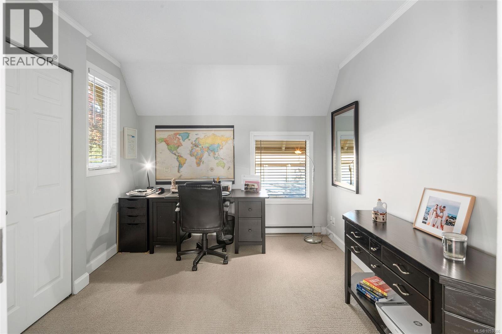 90 208 Russell Street, Victoria