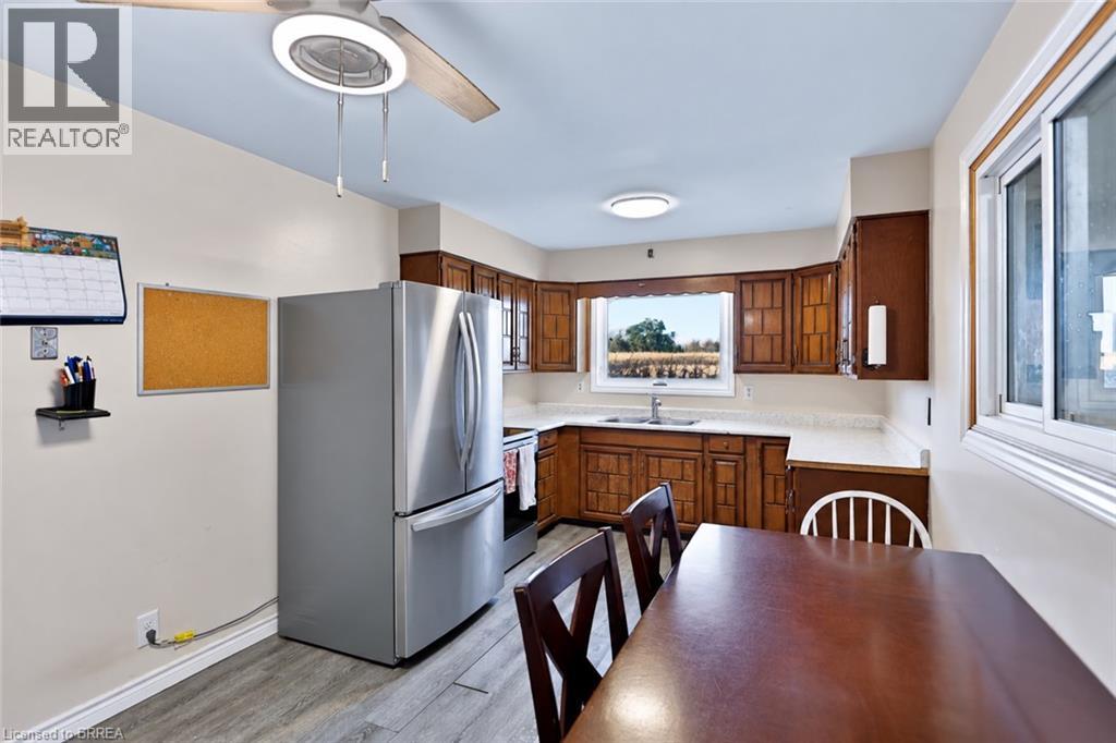 550 COCKSHUTT Road, Oakland — photo 11