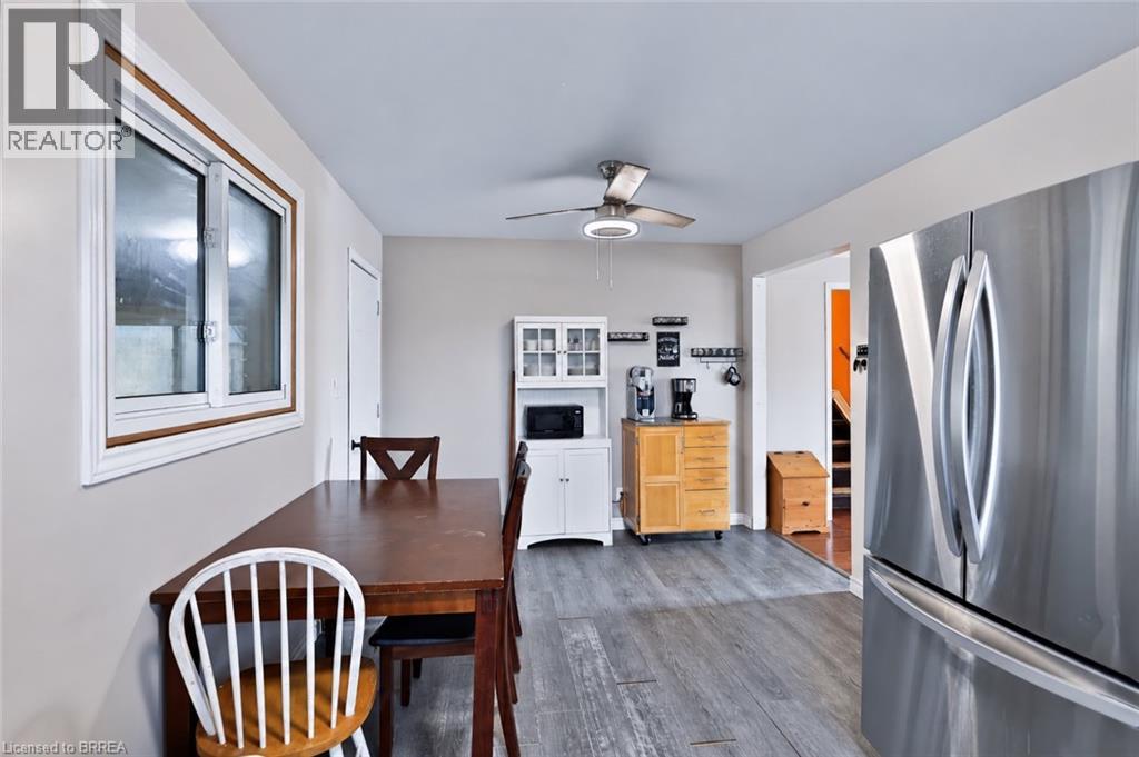550 COCKSHUTT Road - 13