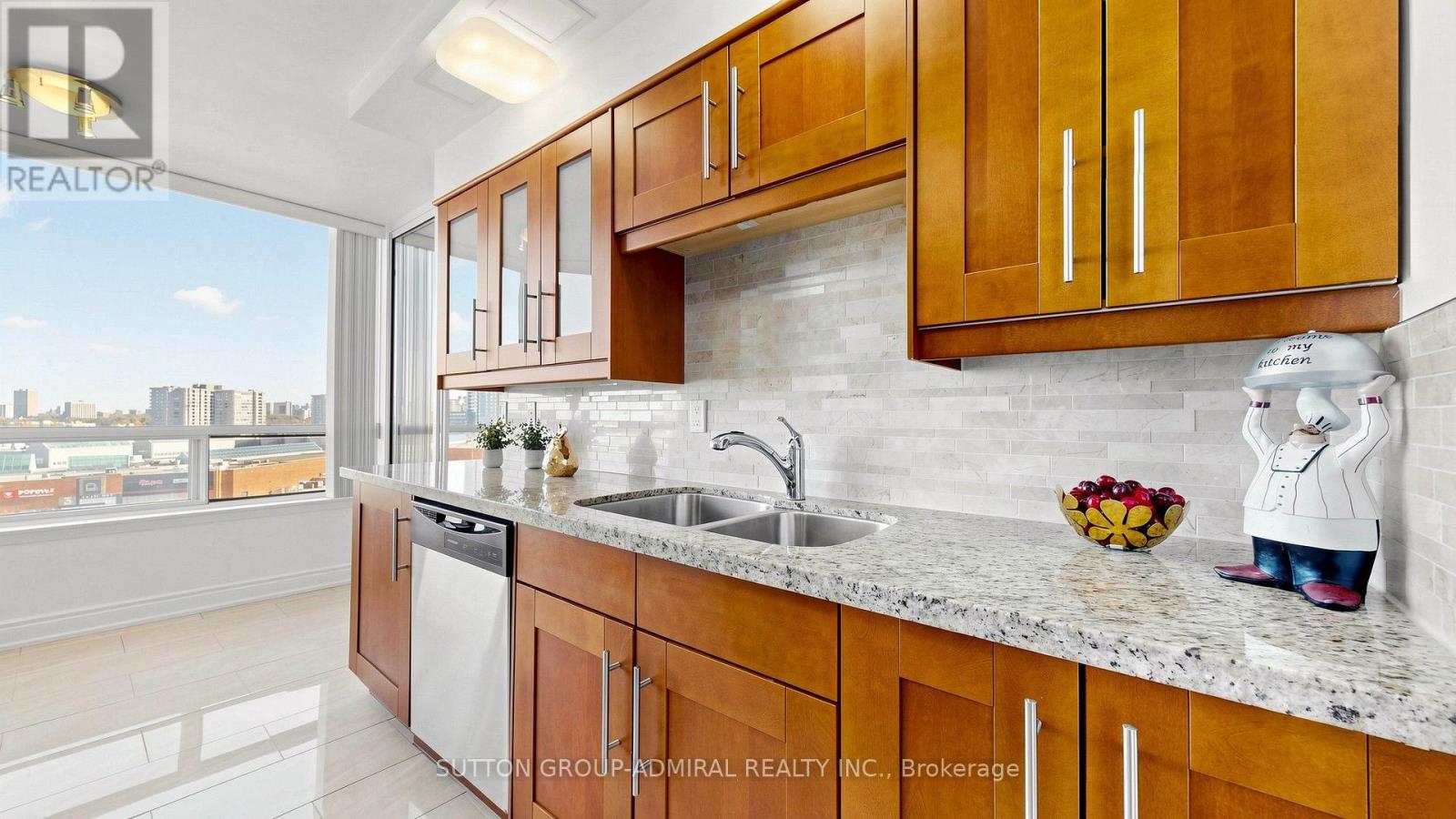 1001- 120 Promenade Circle, Vaughan, ON photo 21