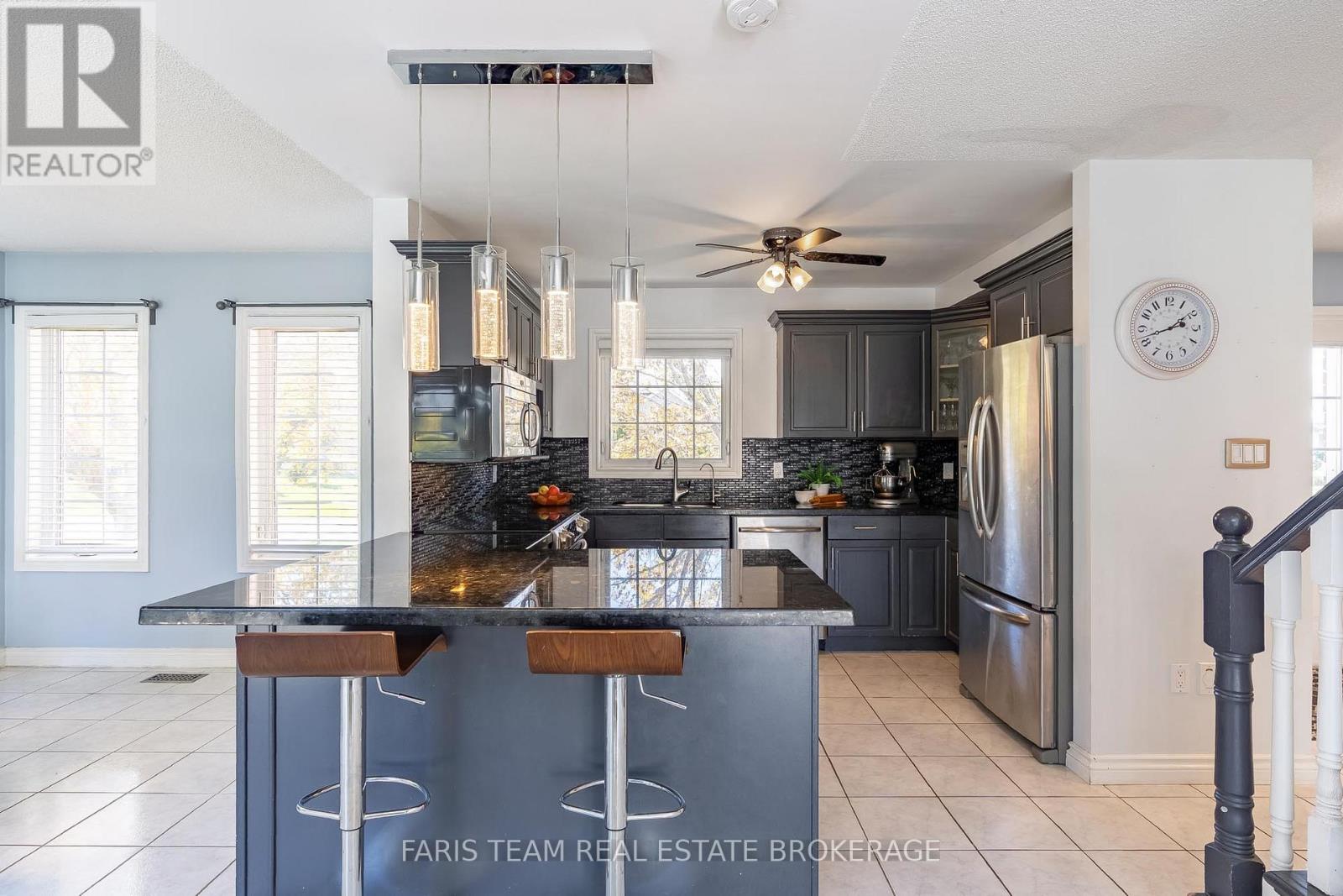 3667 Kimberley Street, Innisfil photo 3