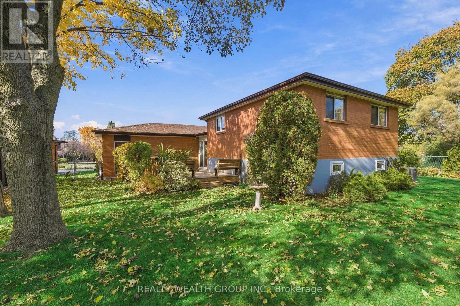 10 Flavian Court, Brampton, ON photo 41