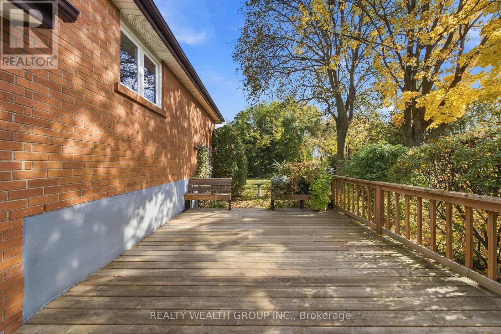 10 Flavian Court, Brampton, ON photo 43