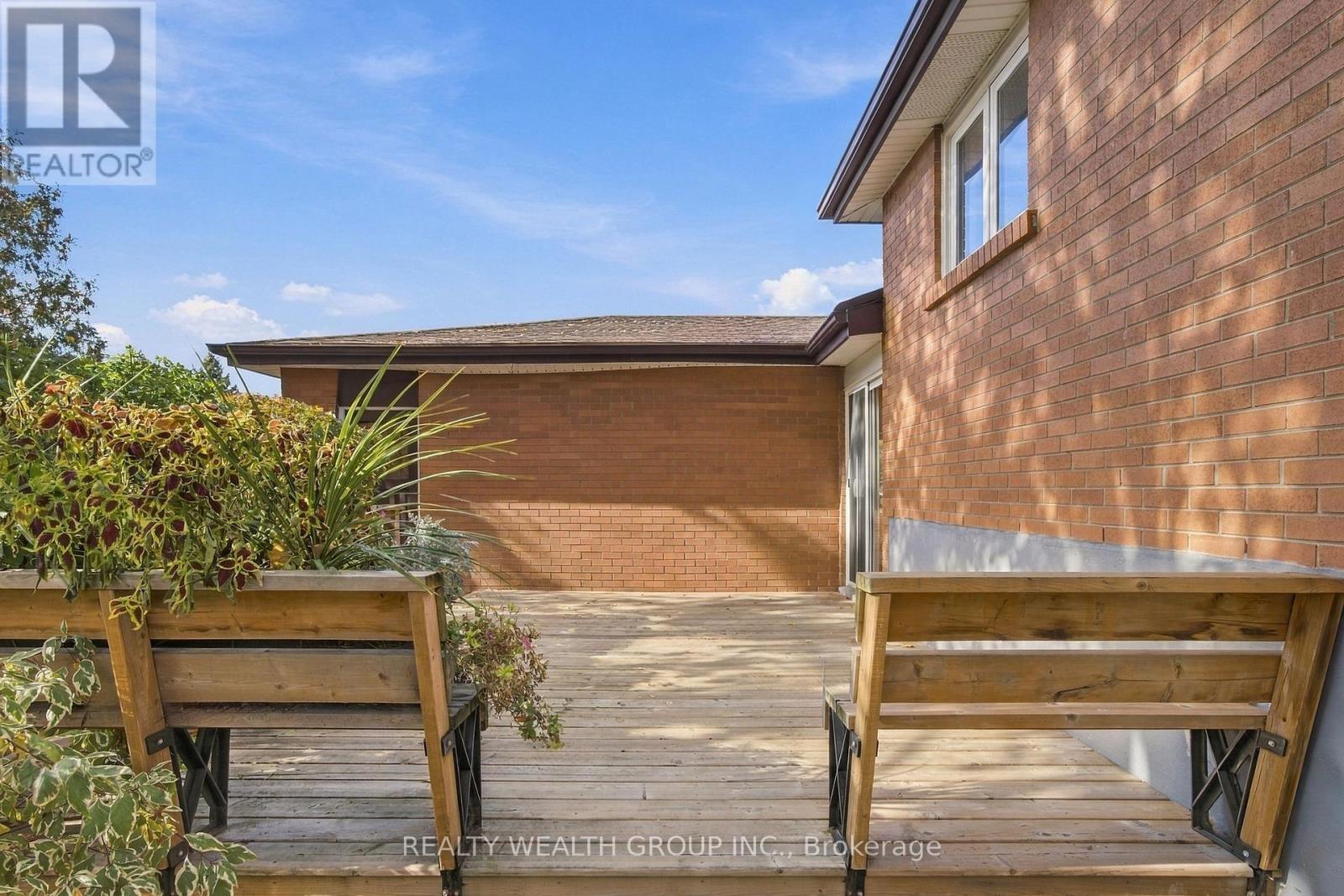 10 Flavian Court, Brampton, ON photo 45