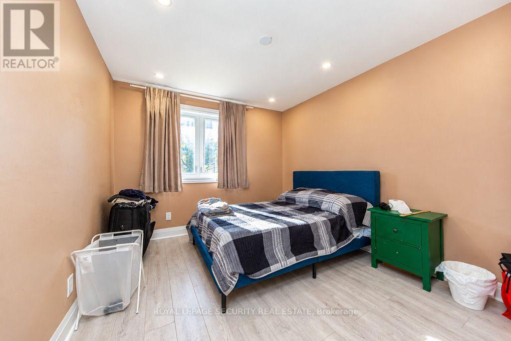 21 Neames Crescent, Toronto, ON photo 20