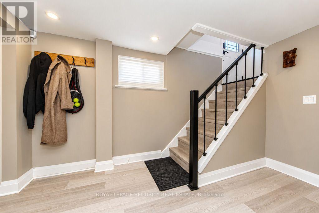 21 Neames Crescent, Toronto, ON photo 27
