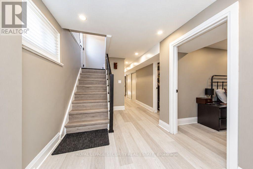 21 Neames Crescent, Toronto, ON photo 28