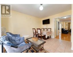 12 Barrier Reef Lane, Brampton, ON L6R2A4 Photo 10