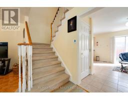 12 Barrier Reef Lane, Brampton, ON L6R2A4 Photo 11
