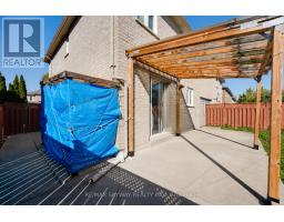 12 Barrier Reef Lane, Brampton, ON L6R2A4 Photo 24