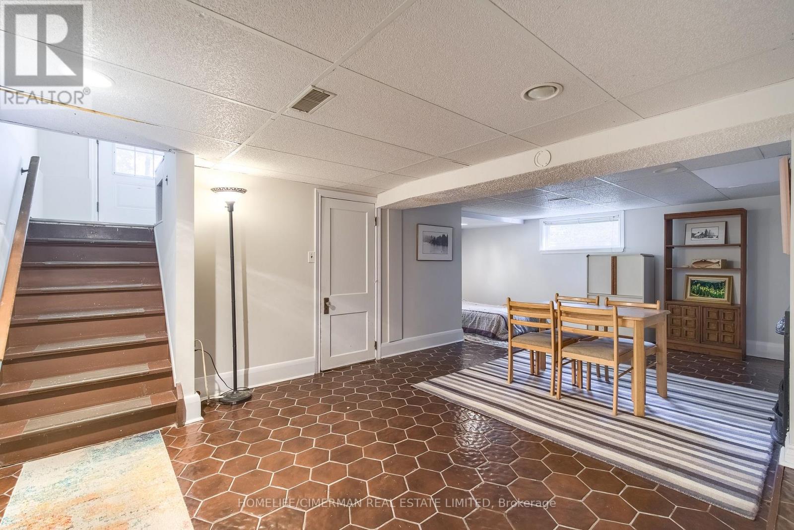 25 Thirty Ninth Street, Toronto, ON photo 33