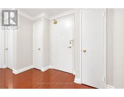 Kitchen - 813 - 145 Hillcrest Avenue, Mississauga, ON L5B3Z1 Photo 6