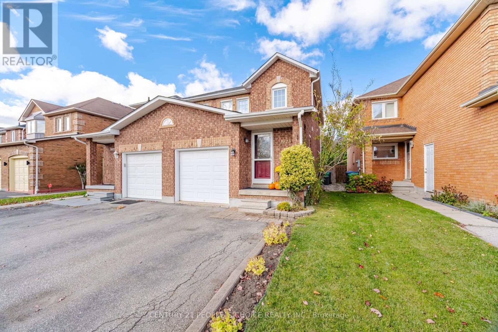 3923 Stoneham Way, Mississauga, ON photo 2