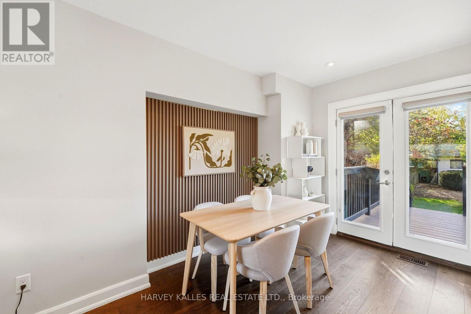 26 Miranda Avenue, Toronto, ON photo 13