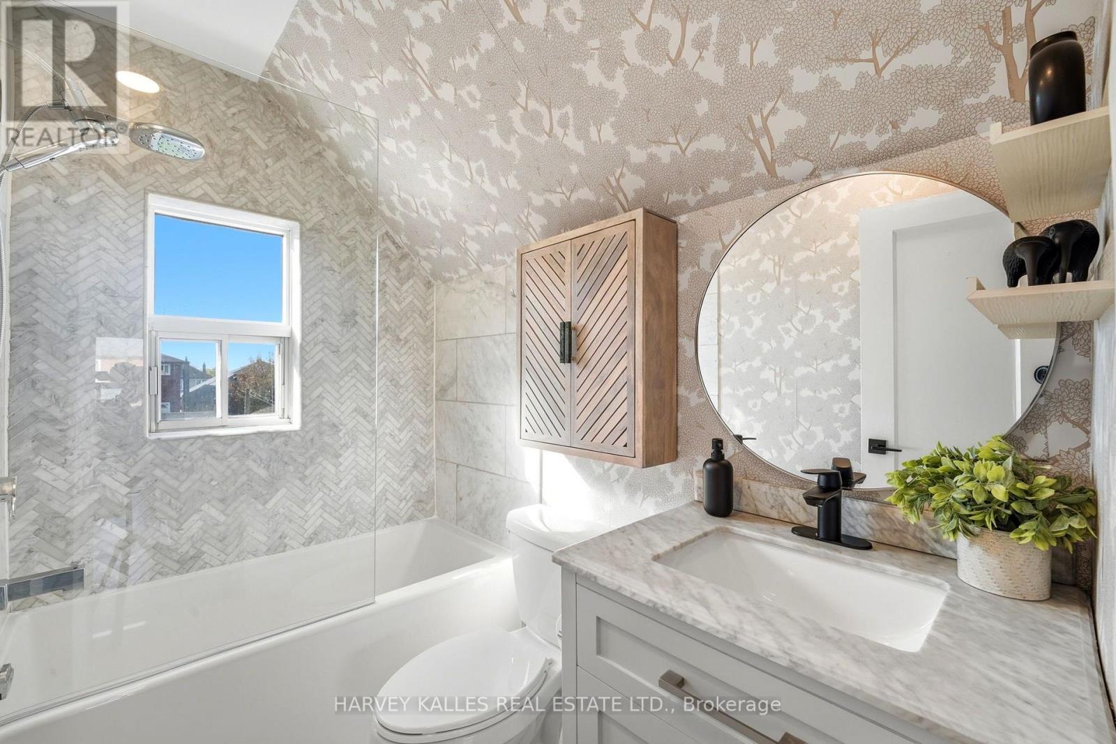 26 Miranda Avenue, Toronto, ON photo 20