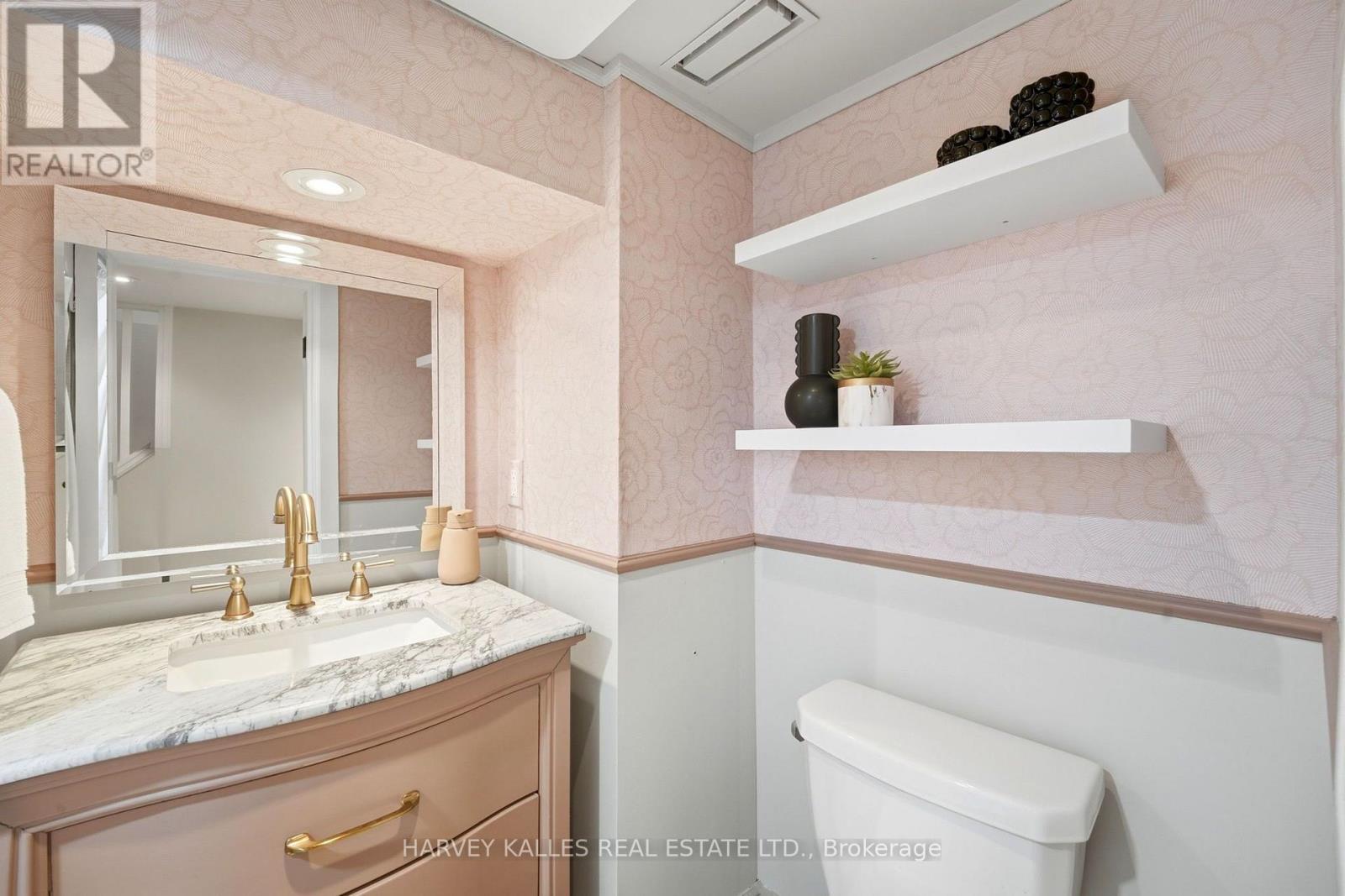 26 Miranda Avenue, Toronto, ON photo 27