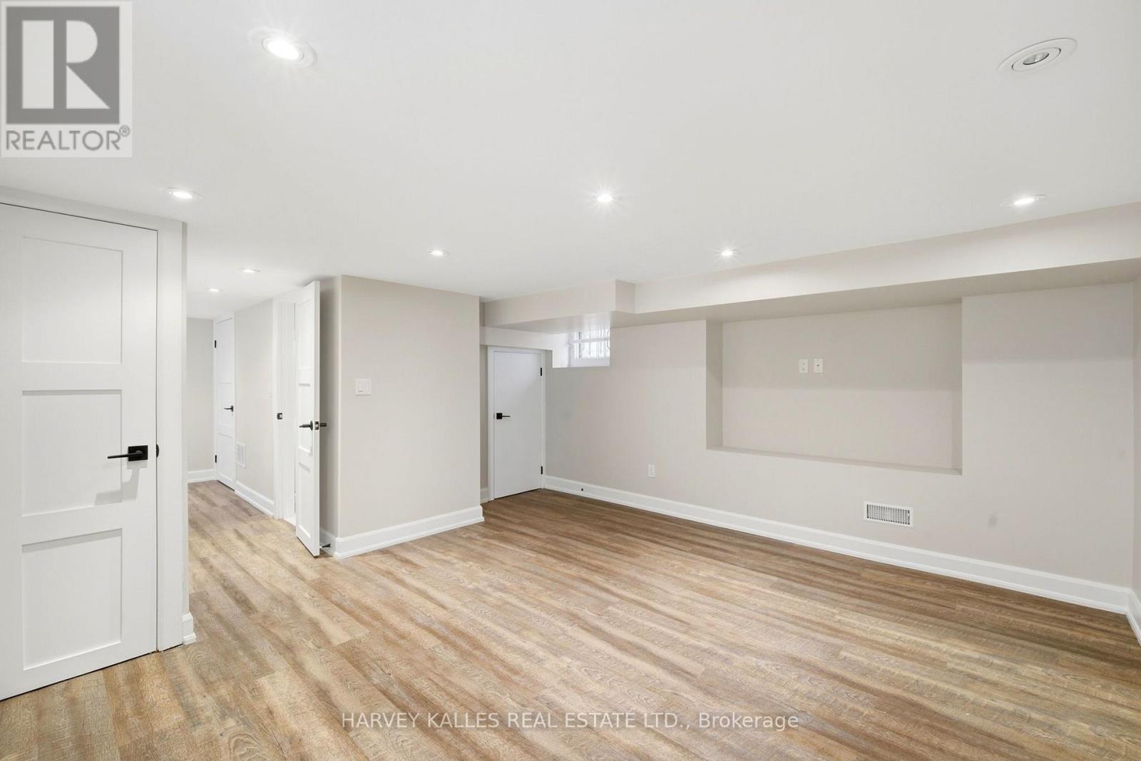 26 Miranda Avenue, Toronto, ON photo 29