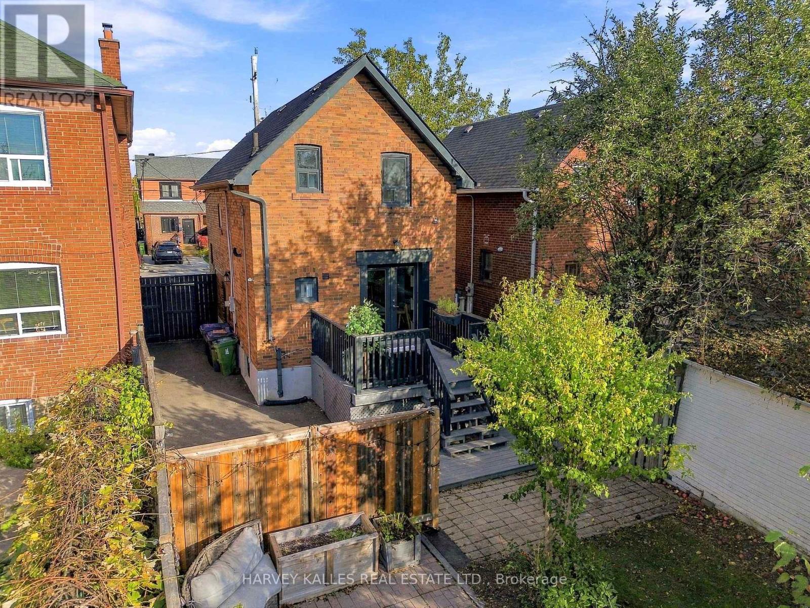 26 Miranda Avenue, Toronto, ON photo 38