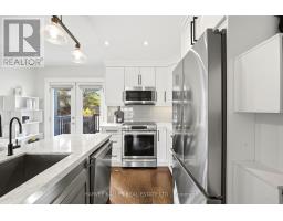 26 Miranda Avenue, Toronto, ON M6E4G2 Photo 10