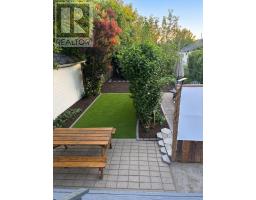 26 Miranda Avenue, Toronto, ON M6E4G2 Photo 39