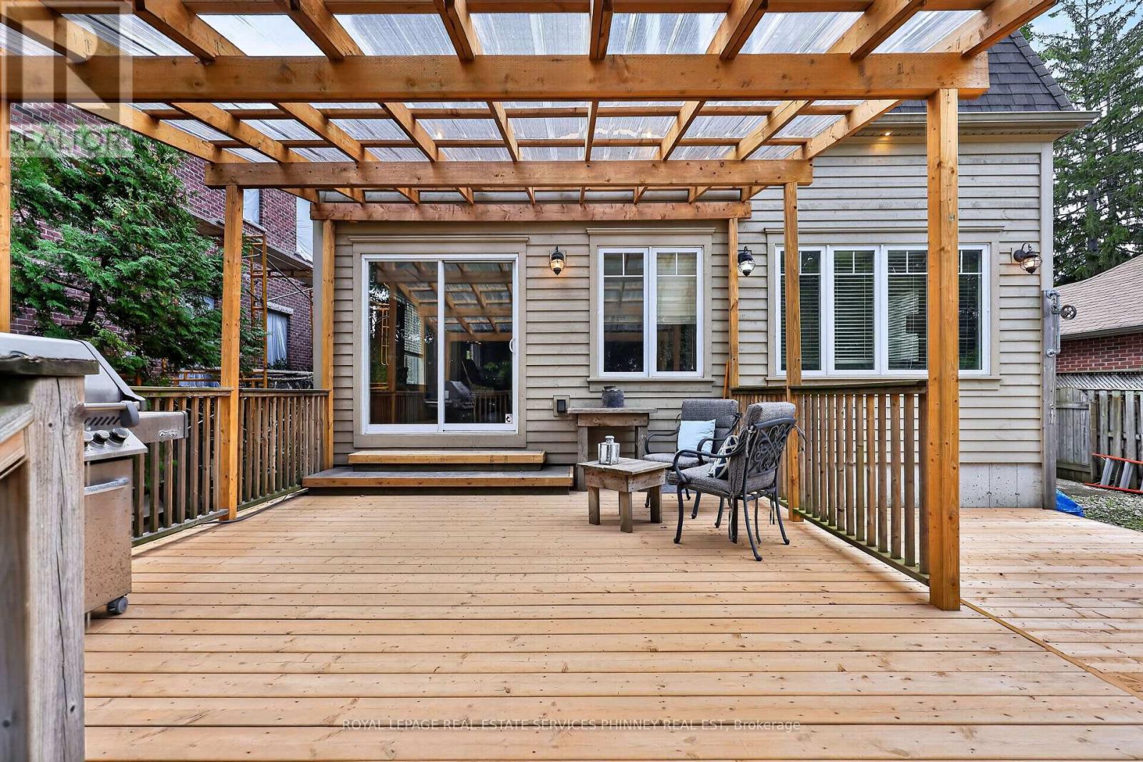 21 Cumberland Drive, Mississauga, ON photo 38