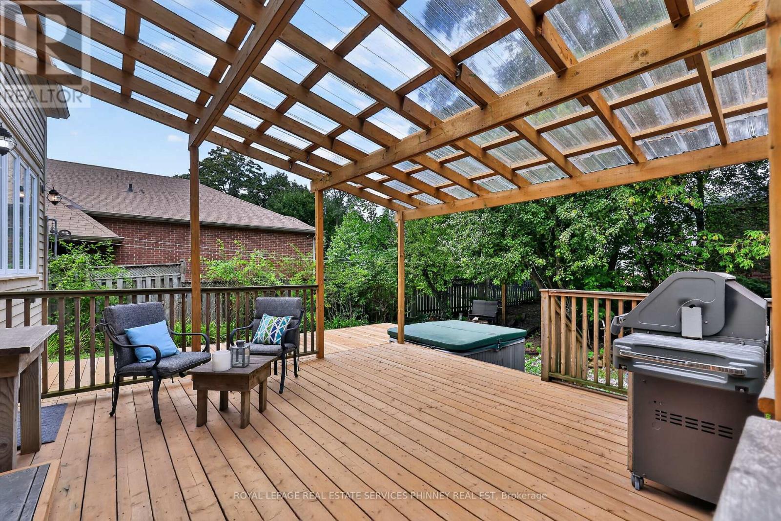21 Cumberland Drive, Mississauga, ON photo 39