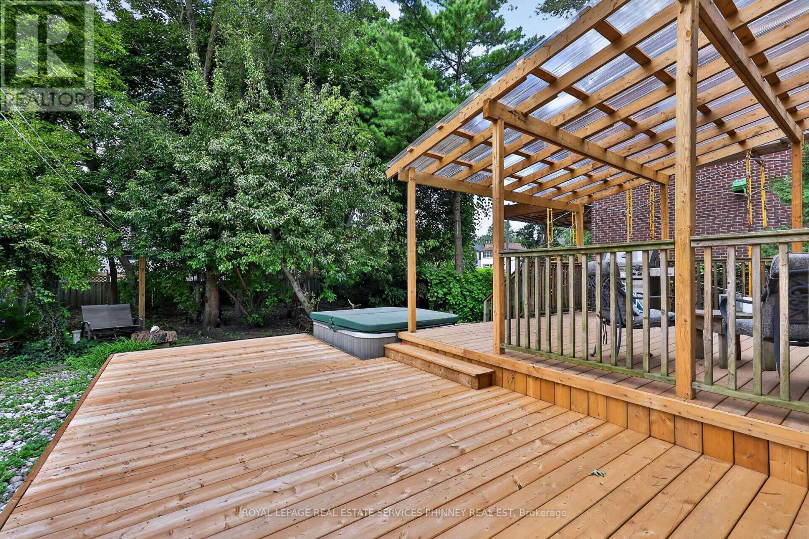 21 Cumberland Drive, Mississauga, ON photo 41