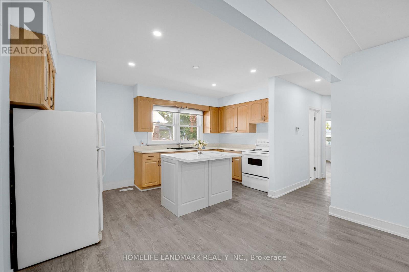 135 Howard Avenue, Hamilton, ON photo 12