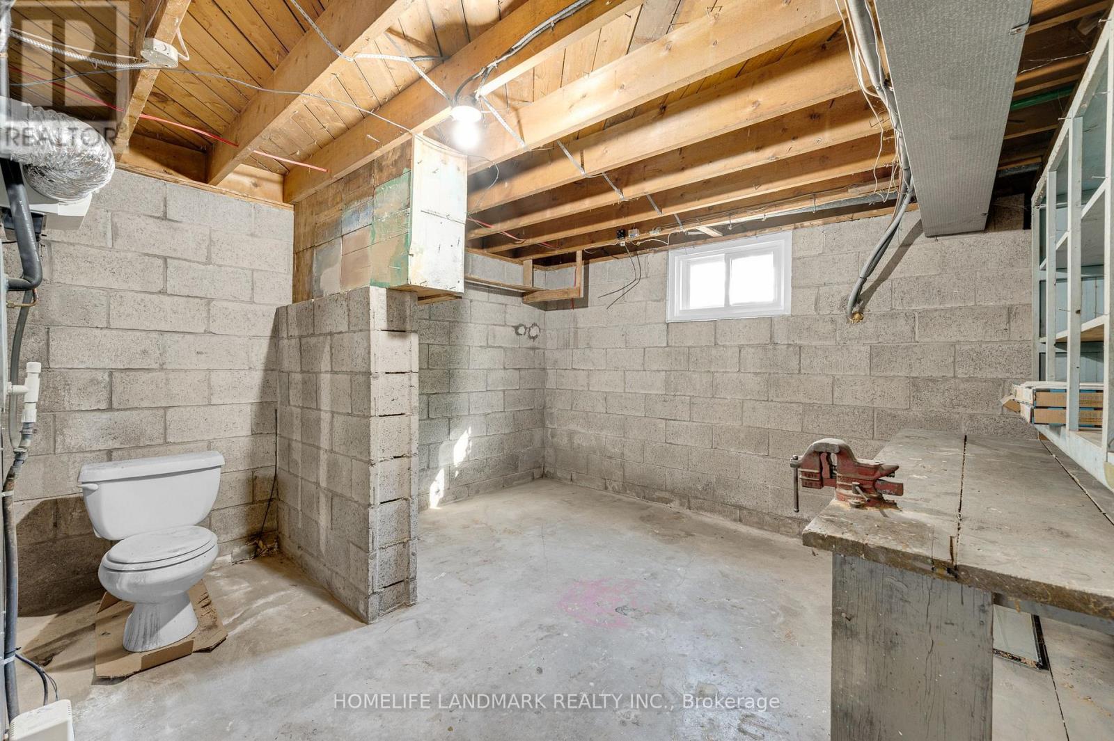 135 Howard Avenue, Hamilton, ON photo 28