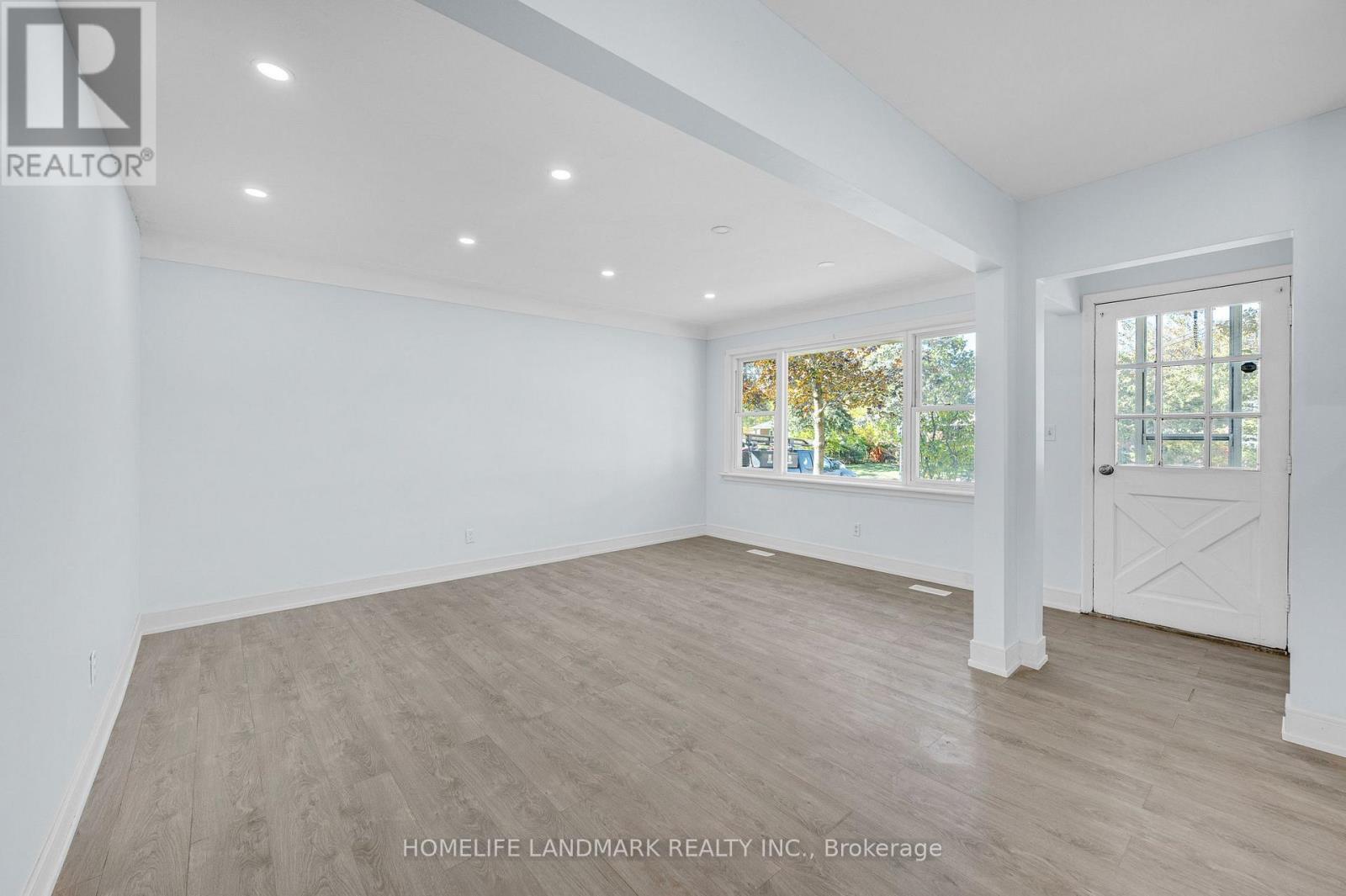 135 Howard Avenue, Hamilton, ON photo 7