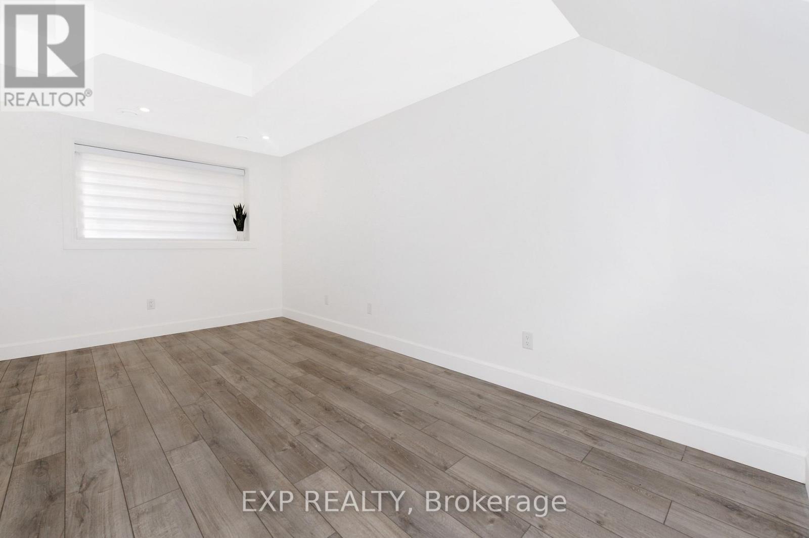 1 Bed, 1 Bath House for Rent in Ottawa – 1 – 120 ECCLES STREET, Ottawa – MLS# X14032860 - Image 13