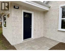4pc Bathroom - 293 N 100  W, Raymond, AB T0K2S0 Photo 8