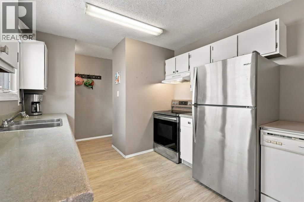 5316 38 Street, Innisfail — photo 11