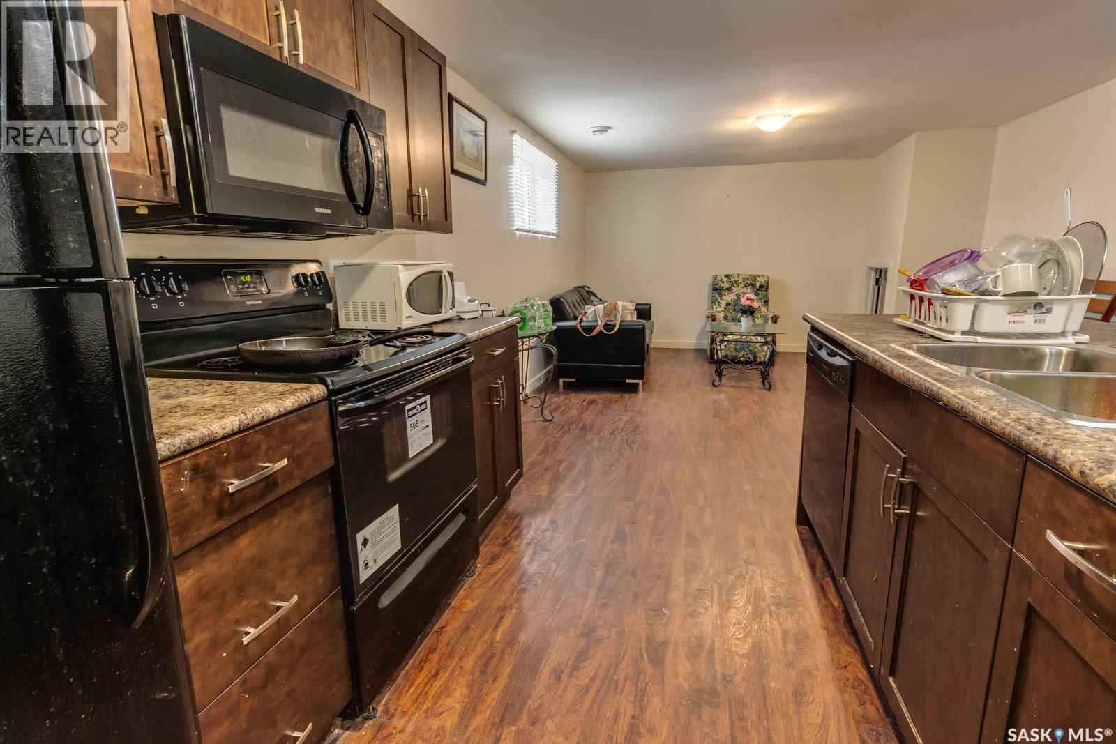 1208 Princess STREET, Regina — photo 19