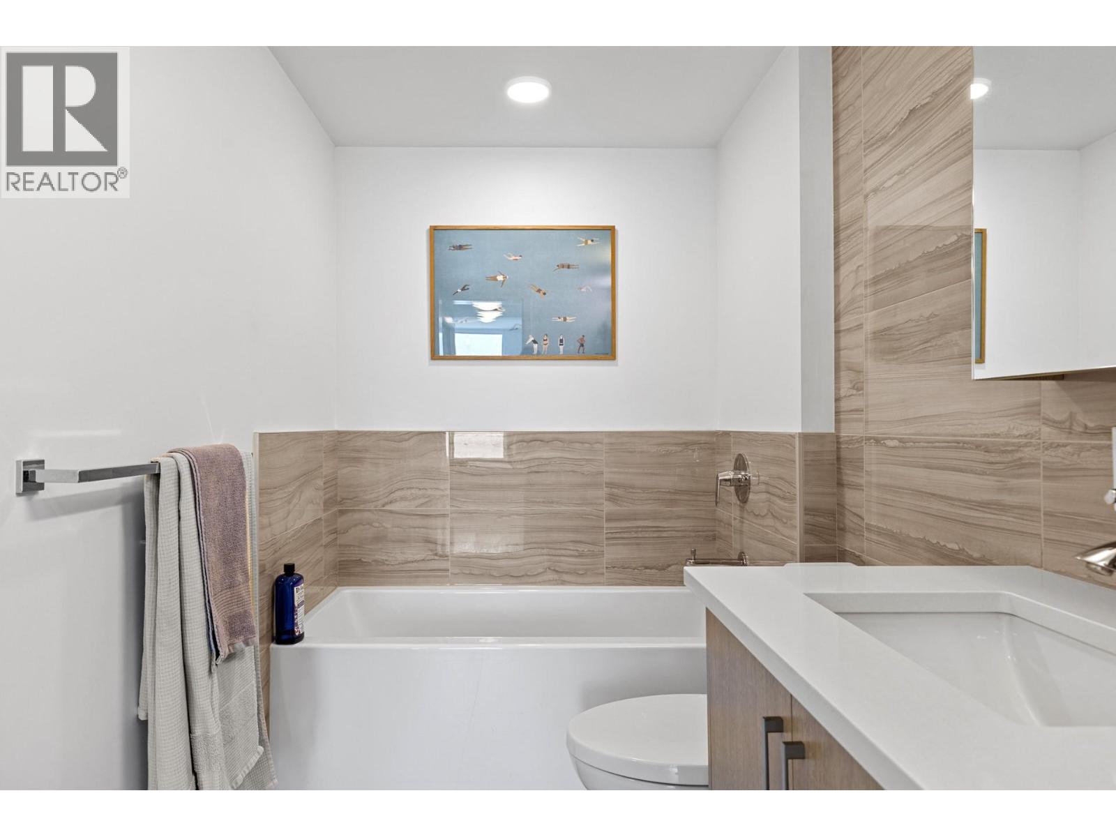 1809 1588 Ellis Street, Kelowna