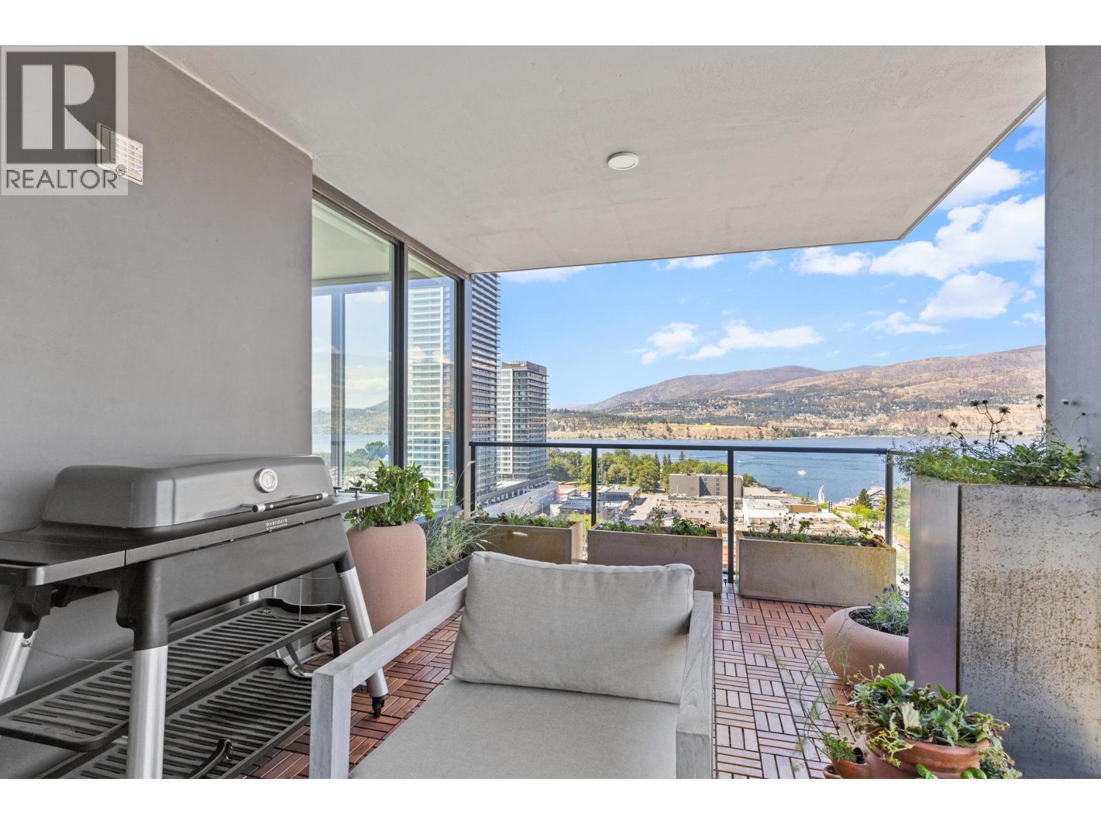 1809 1588 Ellis Street, Kelowna