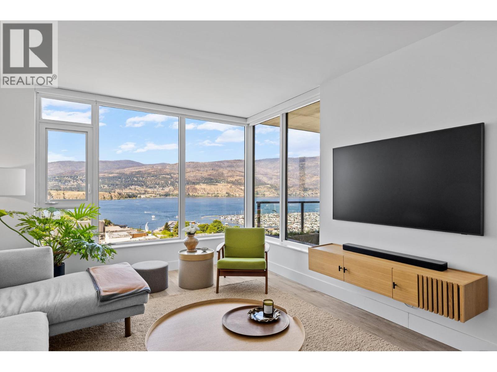 1809 1588 Ellis Street, Kelowna